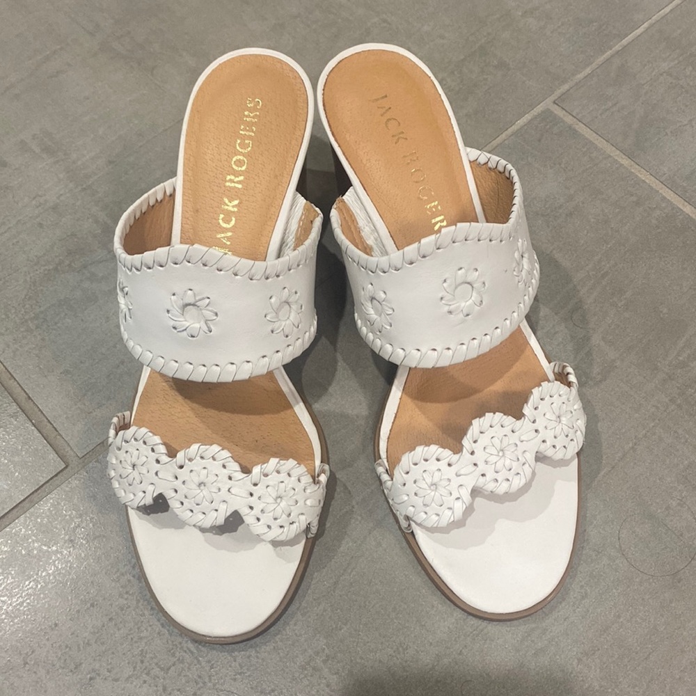 Jack Rodgers size 9 white clogs